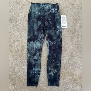 BNWT Diamond-Dye High-Waisted Align Leggings with Pockets